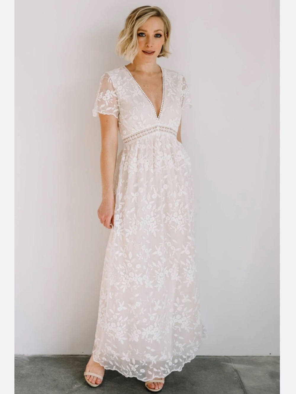 Baltic Born Ada Maxi Dress Ivory Floral Lace Size Small NWT